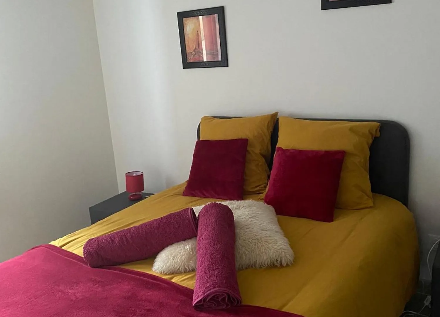 L Echappee Belle Apartment Vallon-Pont-d'Arc 0*,